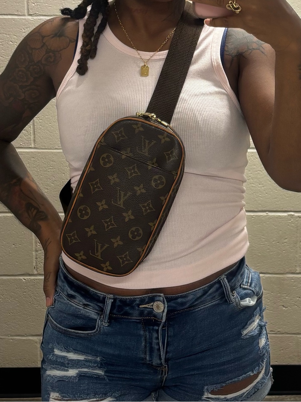 Louis Vuitton Monogram Canvas Brown and Tan Crossbody Belt Bag - Picture 2 of 9